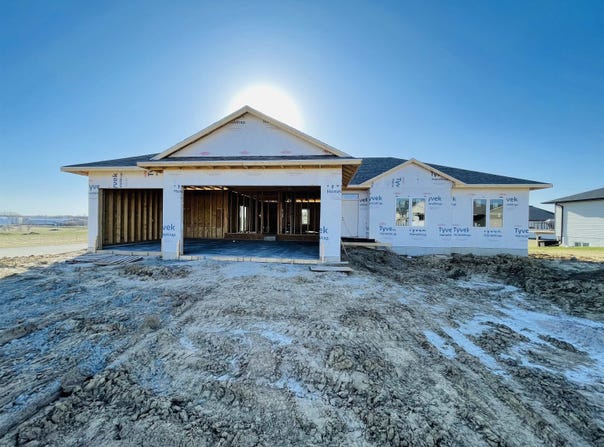 805 Paige Place, Moville, IA 51039