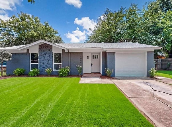 1004 E Dallas Street, Mansfield, TX 76063