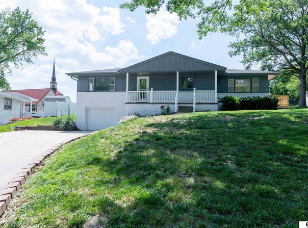 141 N Park Lane, Nebraska City, NE 68410