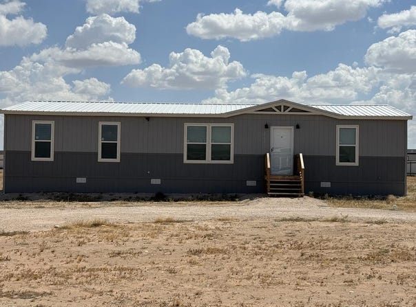 2132 Bonham St, Midland, TX 79705