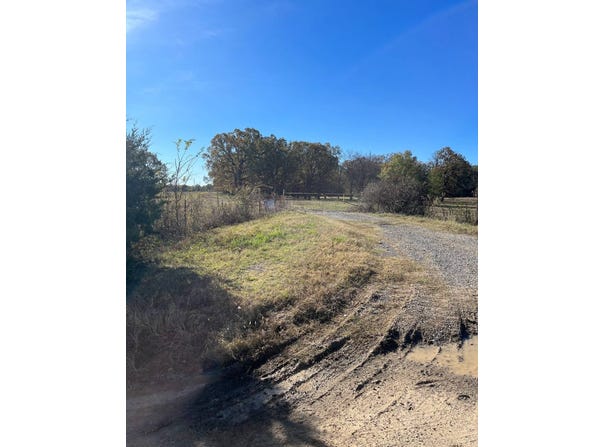 Tract 20 Bean Patch Loop, Howe, OK 74940