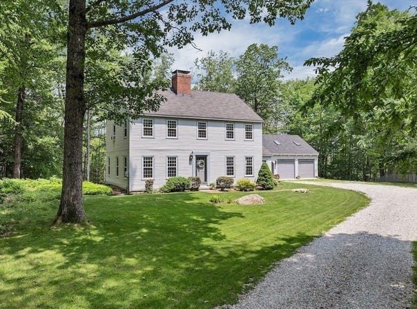 69 King Rd, Bedford, NH 03110
