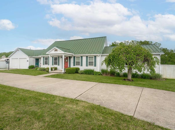793 Bakers Ridge Road, Morgantown, WV 26508