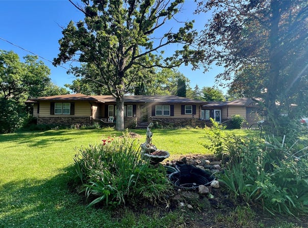 7055 G24 Highway, Indianola, IA 50125