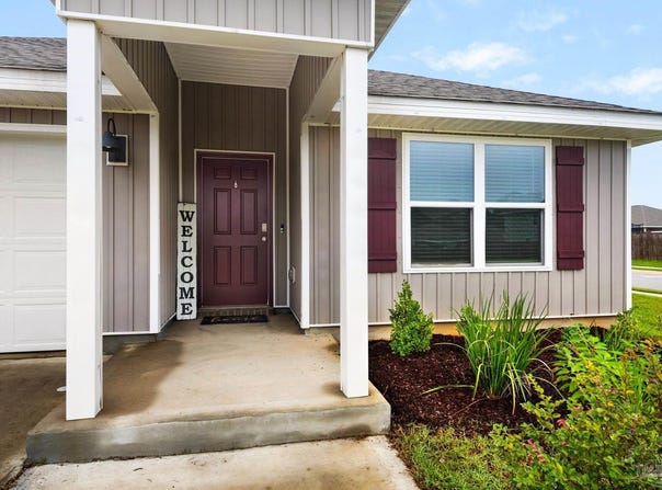 4376 White Cedar Ct, Pace, FL 32571