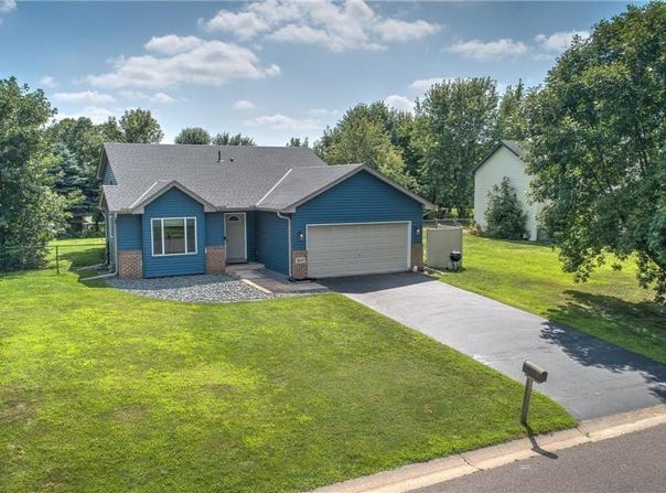 849 18th Avenue SE, Cambridge, MN 55008