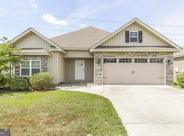 305 Edgarton, Bonaire, GA 31005