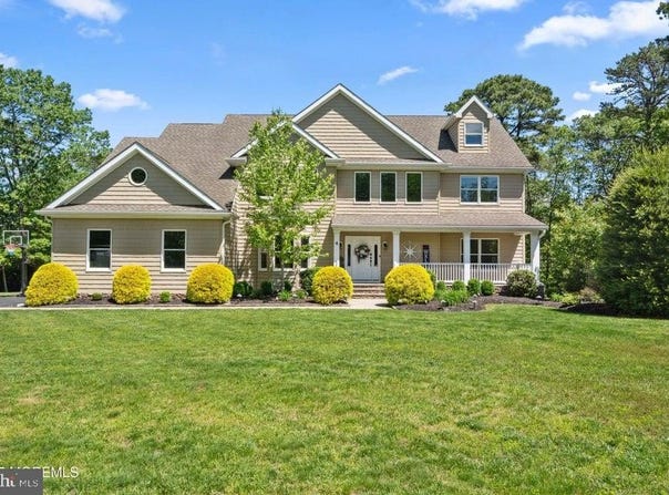 4 HUMMINGBIRD COURT, HOWELL, NJ 07731