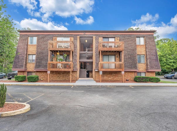 2840 SW Colonial AVE SW, Roanoke, VA 24015