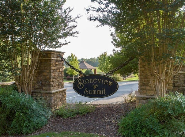 48 STONEVIEW SUMMIT Court, Dadeville, AL 36853