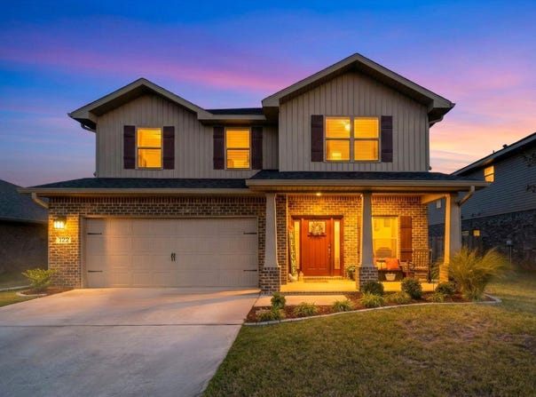 224 Baycliff Drive, Crestview, FL 32536