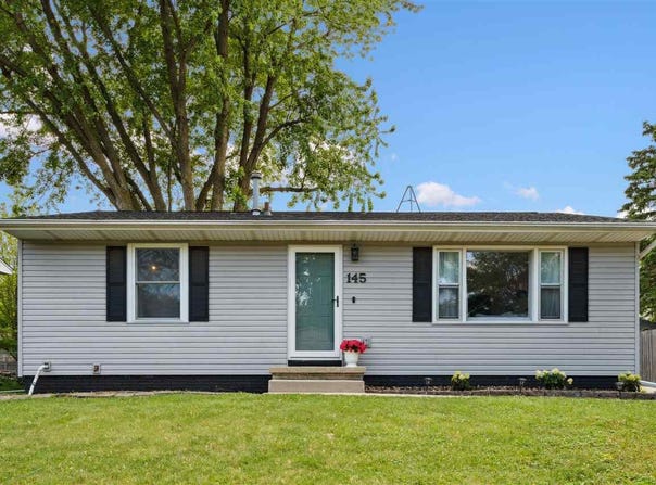 145 E Hickory St, NorthLiberty, IA 52317
