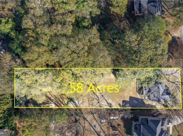 1047 LANIER, Gainesville, GA 30501