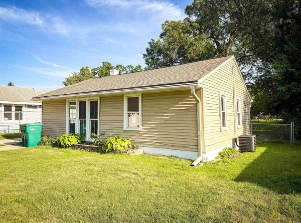 203 Palau Avenue, Mishawaka, IN 46545