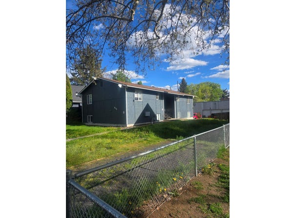 811 W Spofford Ave, Spokane, WA 99205