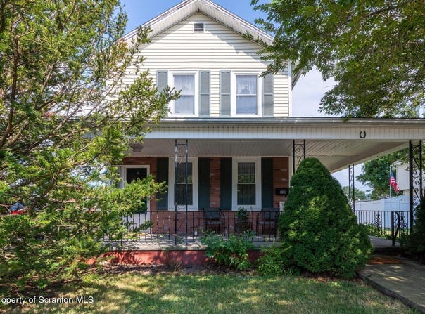 314 McKinley Avenue, Jermyn, PA 18433