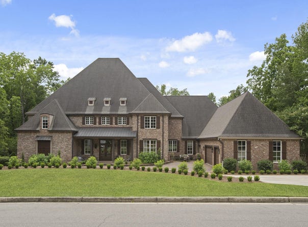 135 Wild Meadows, Hattiesburg, MS 39402