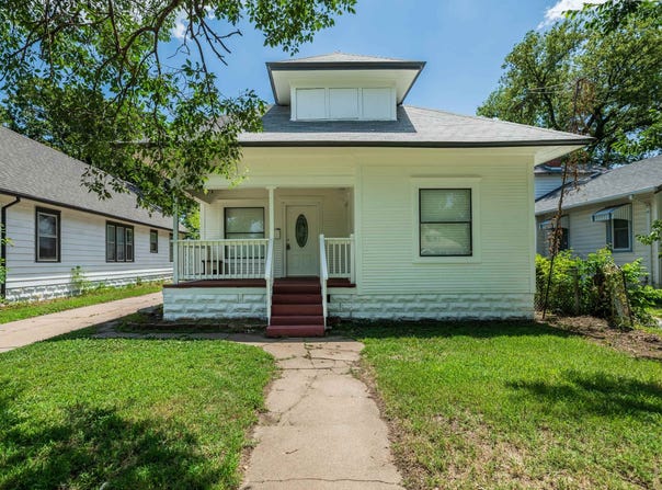 1919 W Maple St, Wichita, KS 67213