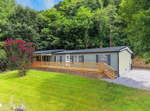 13006 N Scenic Hwy., Rocky Gap, VA 24366