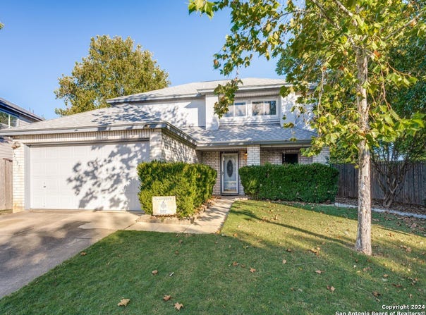 12127 BRANDING PT, Helotes, TX 78023-4424