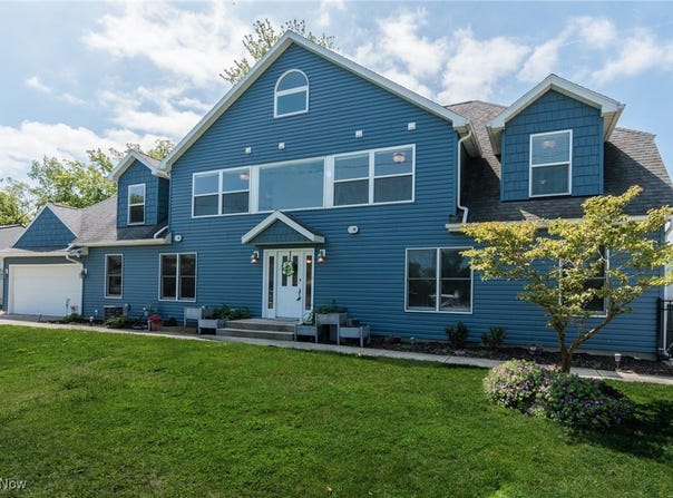 1909 N Nan Avenue, Lakeside Marblehead, OH 43440