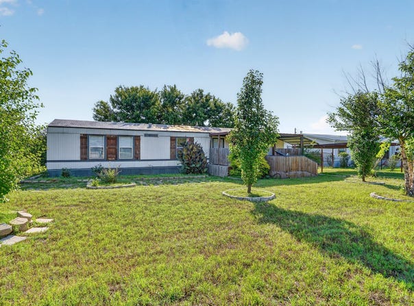 7601 River Run, Granbury, TX 76049