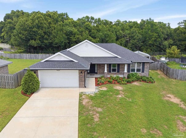 4517 Piedmont Way, Milton, FL 32583