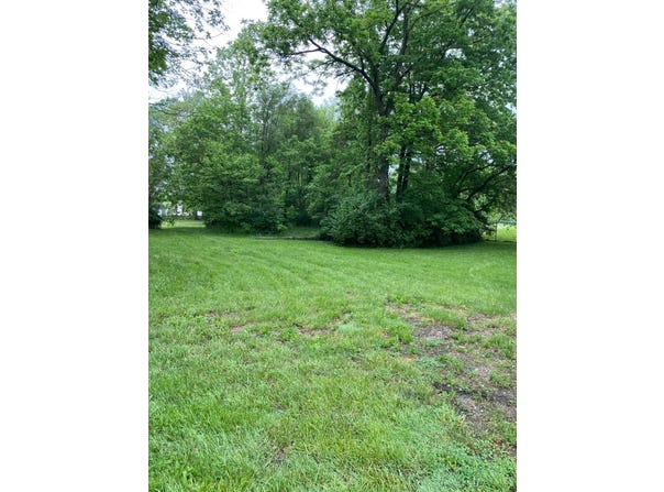 8 Seven Mile Avenue, New Miami, OH 45011