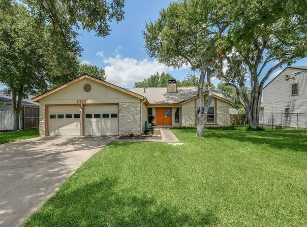 1704 Oakridge DR, Round Rock, TX 78681