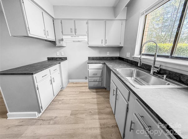 4814 Spring Lake Drive unit: B, Charlotte, NC 28212