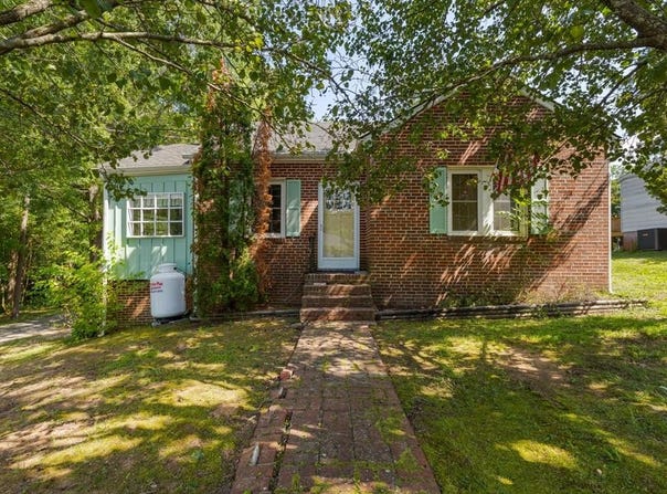 1621 9th Street, Victoria, VA 23974
