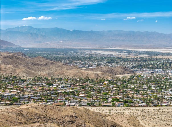 28 Stone Cliff, Rancho Mirage, CA 92270