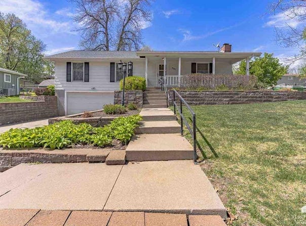 901 Allison Avenue, Manhattan, KS 66502
