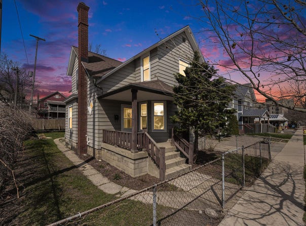 359 Atlas Avenue SE, Grand Rapids, MI 49506