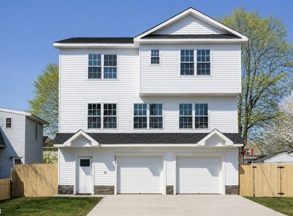 217 Seeley Ave, Keansburg Boro, NJ 07734-1141