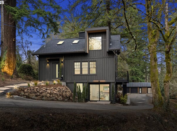 5247 SW GARDEN HOME RD, Portland, OR 97219