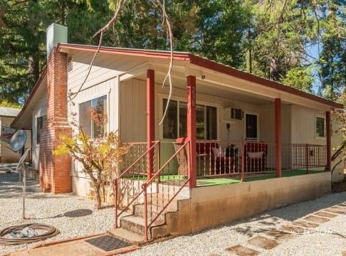 230 Lakeview Dr, Trinity Center, CA 96091