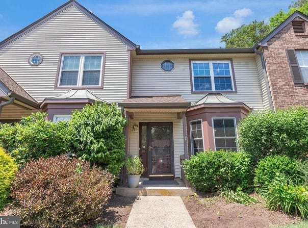 1111 HICKORY COURT, MONMOUTH JUNCTION, NJ 08852
