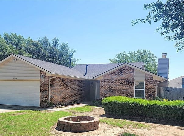 3512 Tiffany Drive, Moore, OK 73160