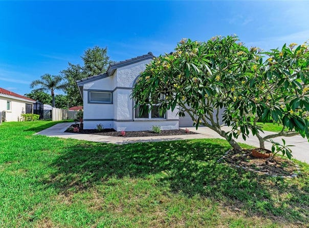5508 83RD TERRACE E, SARASOTA, FL 34243
