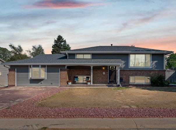 8177 Ames Way, Arvada, CO 80003