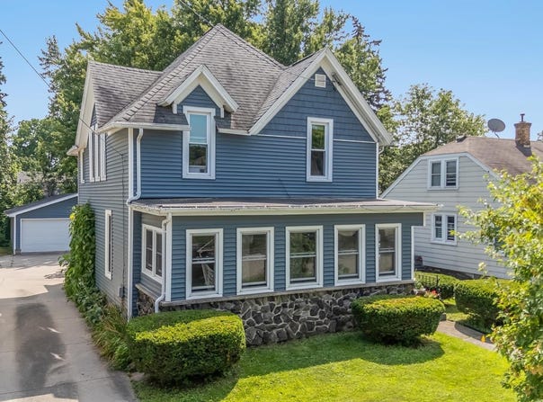 1219 W WINNEBAGO Street, APPLETON, WI 54914