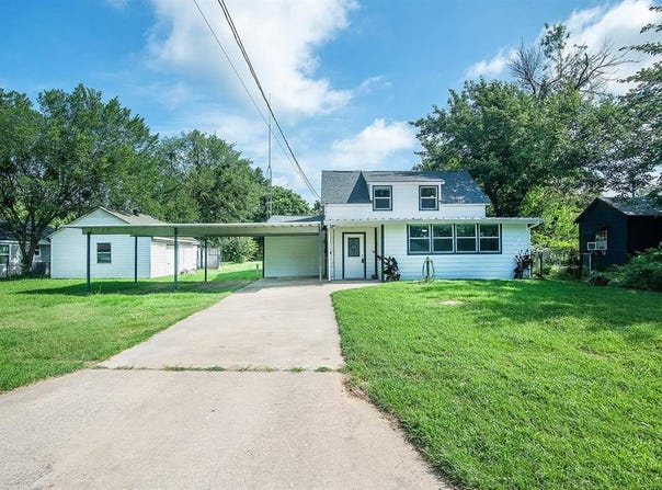 2507 W Elm Street, Denison, TX 75020