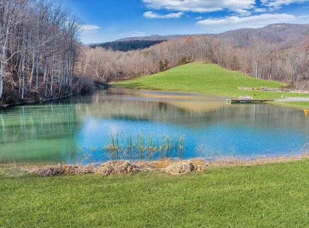 5841 Twine Hollow RD, Salem, VA 24153