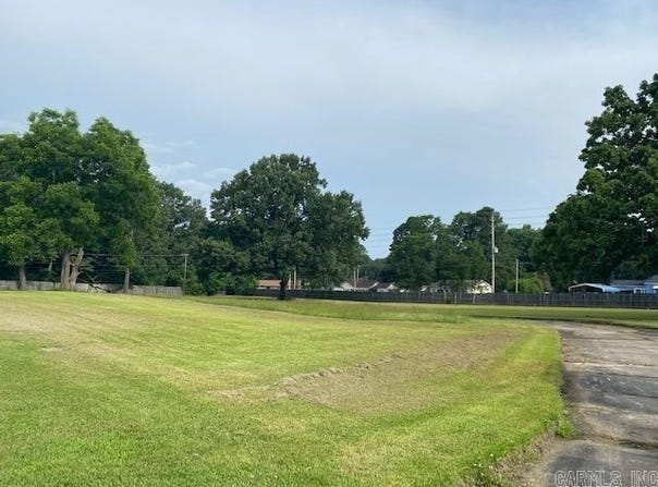 Georgetown Drive, Hope, AR 71801