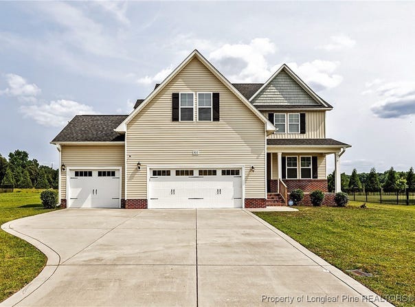 3832 Barnsdale Drive, Wade, NC 28395
