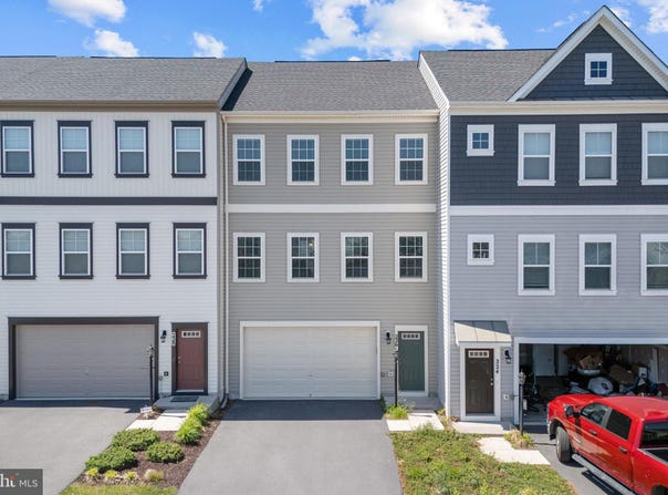 226 PARKLAND Drive, STEPHENSON, VA 22656