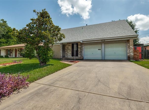 1210 Mcham Street, Irving, TX 75062