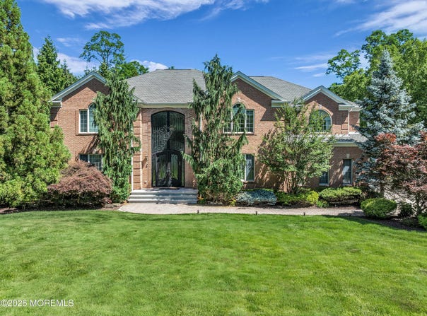 45 Centerville Road, Holmdel, NJ 07733
