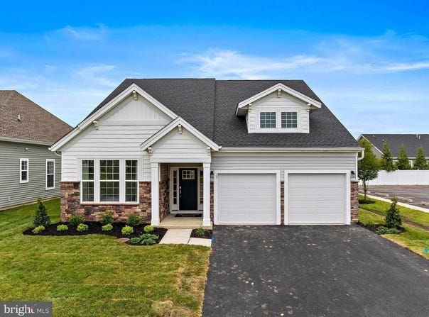 15 GALERIE COURT, MONROE TOWNSHIP, NJ 08831